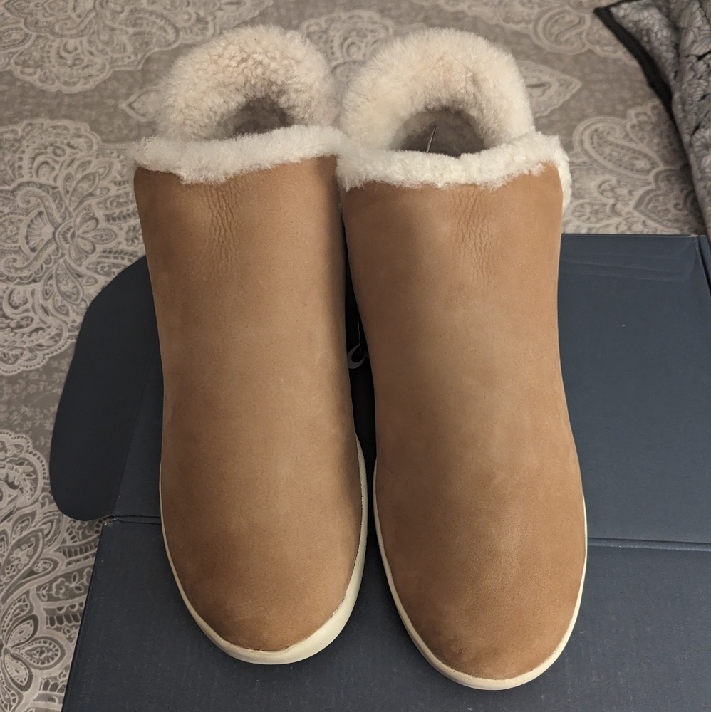 Olukai booties